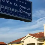 Danny **** 빌라 Dobropoljana
