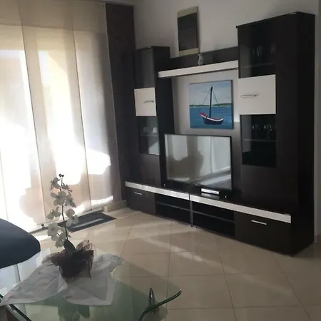 Danny **** Villa Dobropoljana