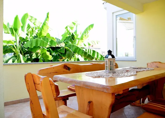 Danny **** *