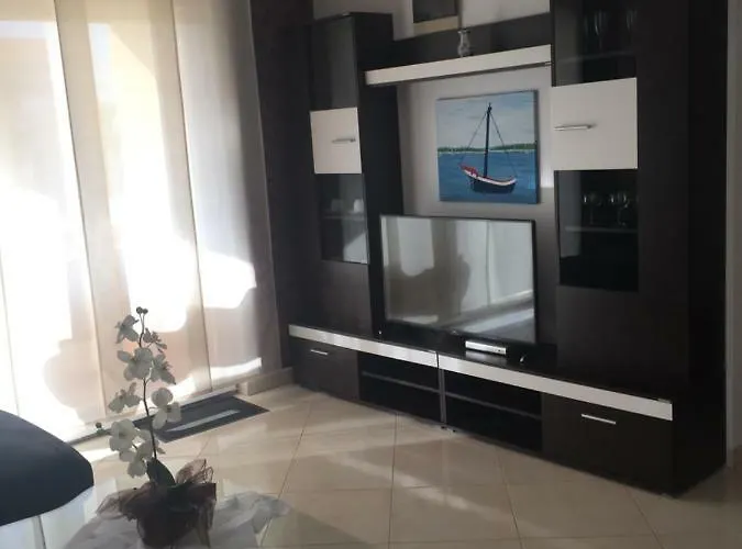 Danny **** Вилла Dobropoljana