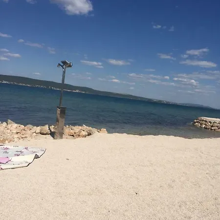 Danny **** فيلة Dobropoljana